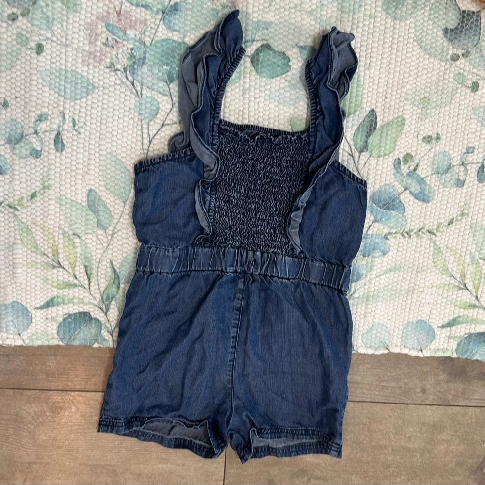 Vintage OshKosh B'gosh Toddler Girl Blue Denim Sleeveless Ruffle Smocked Romper